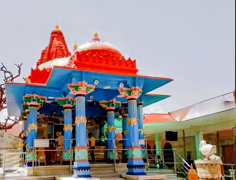 Sacred Brahma Temple Pushkar