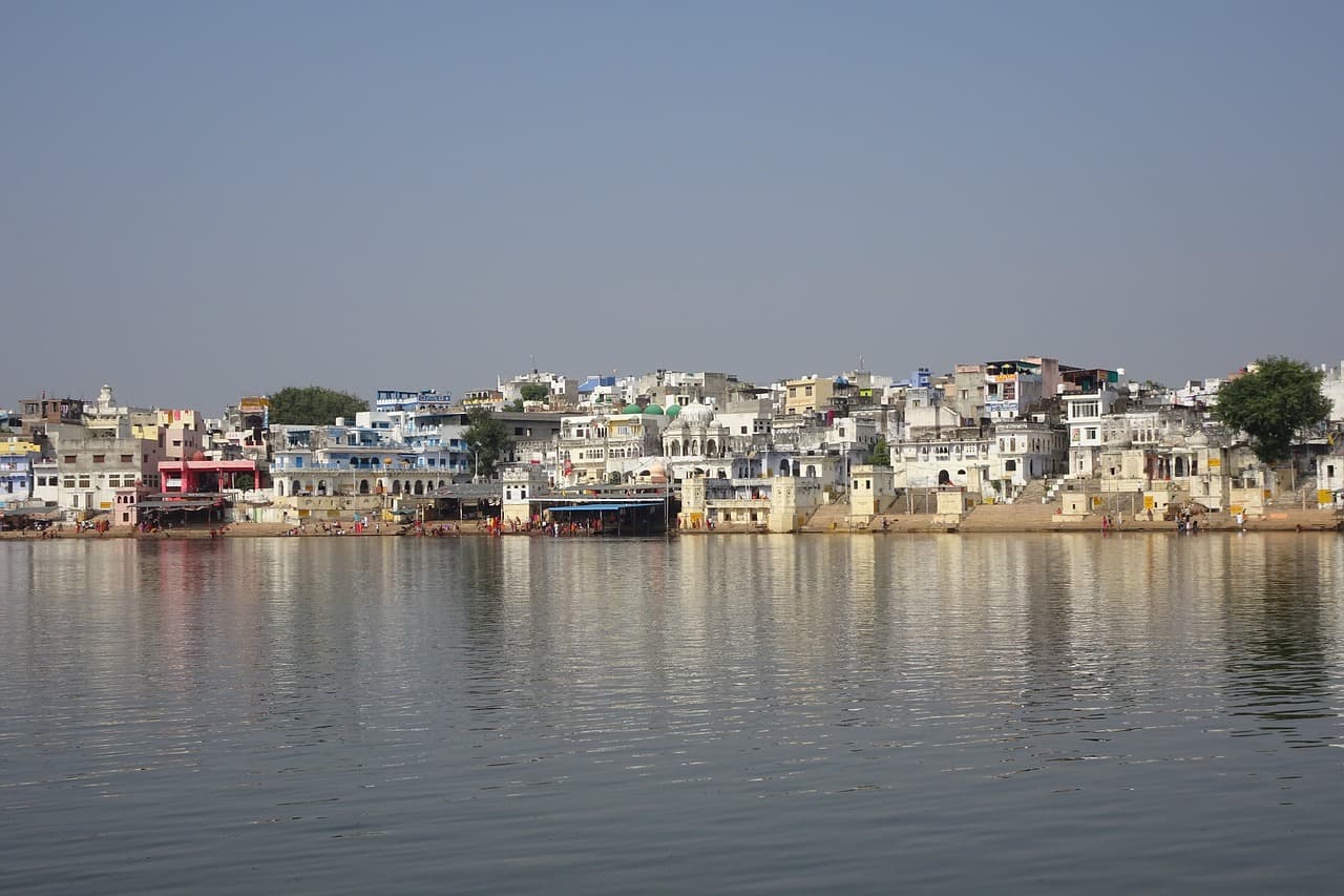 Pushkar Lake images