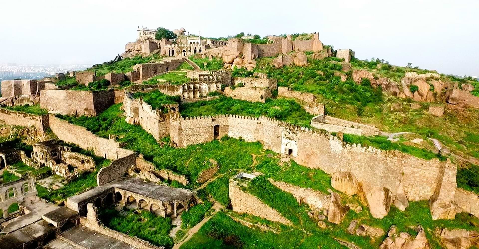 Historic Golconda Fort from Hyderabad Tour | Hyderabad Sightseeing Golconda Fort from Hyderabad